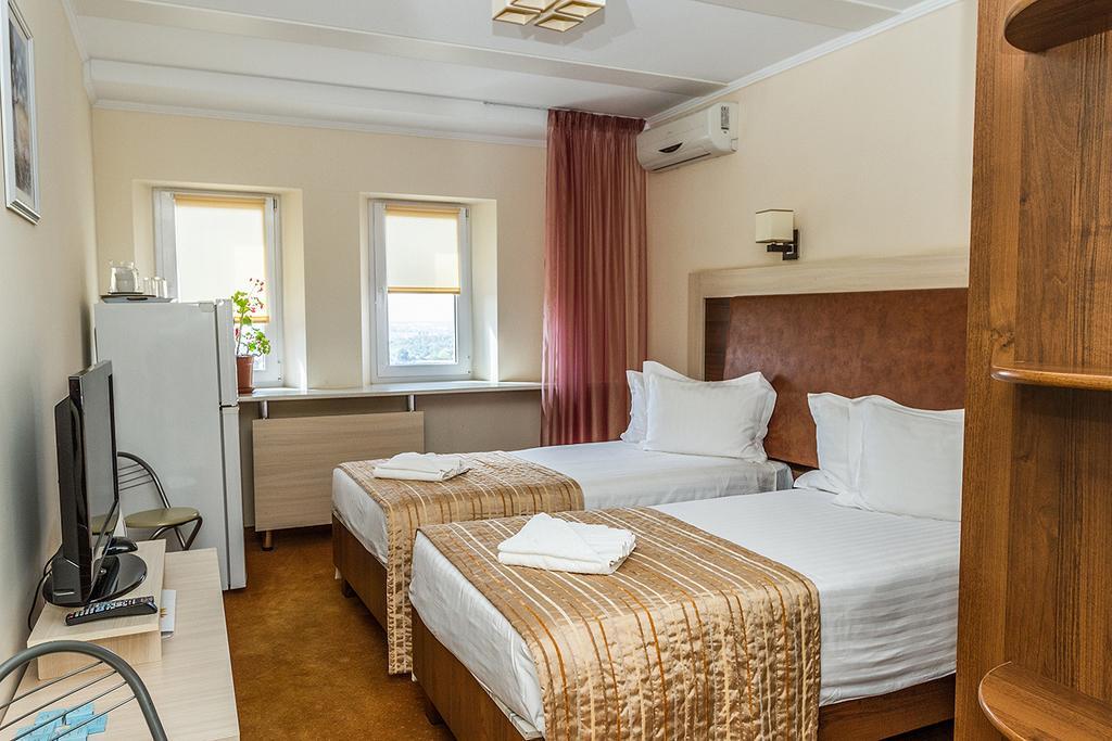 7 Sky Hotel Klinicheskaya Street Kiev Exterior foto